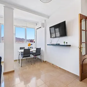 3-bedroom-apartment-near-city-centre.hotelsinnerja.org/